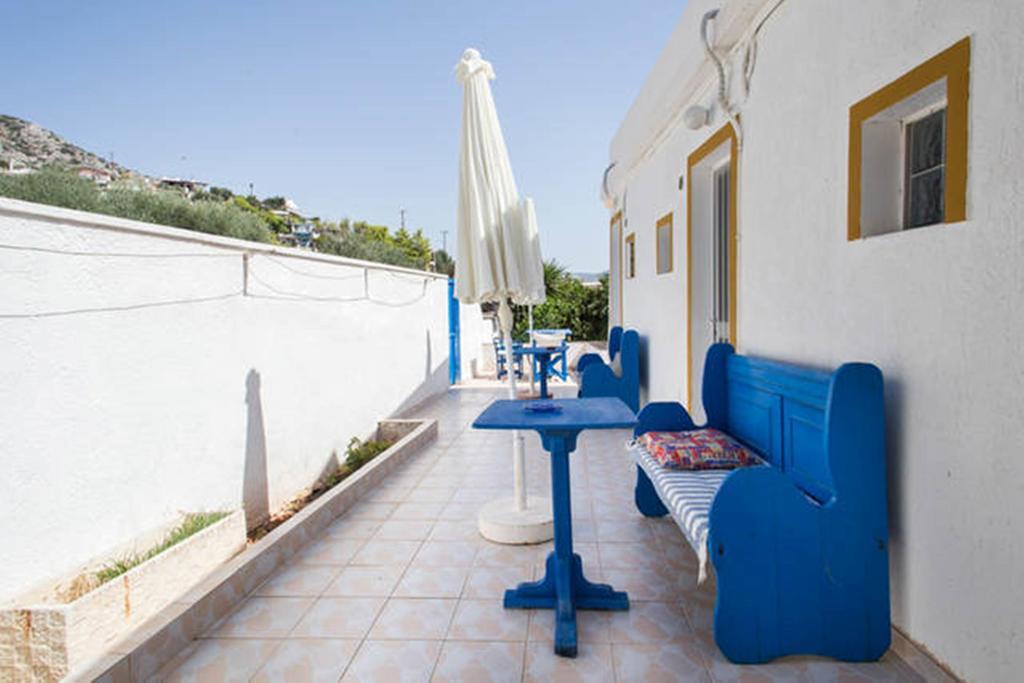 Wavedance Accommodation Salamís Exteriér fotografie