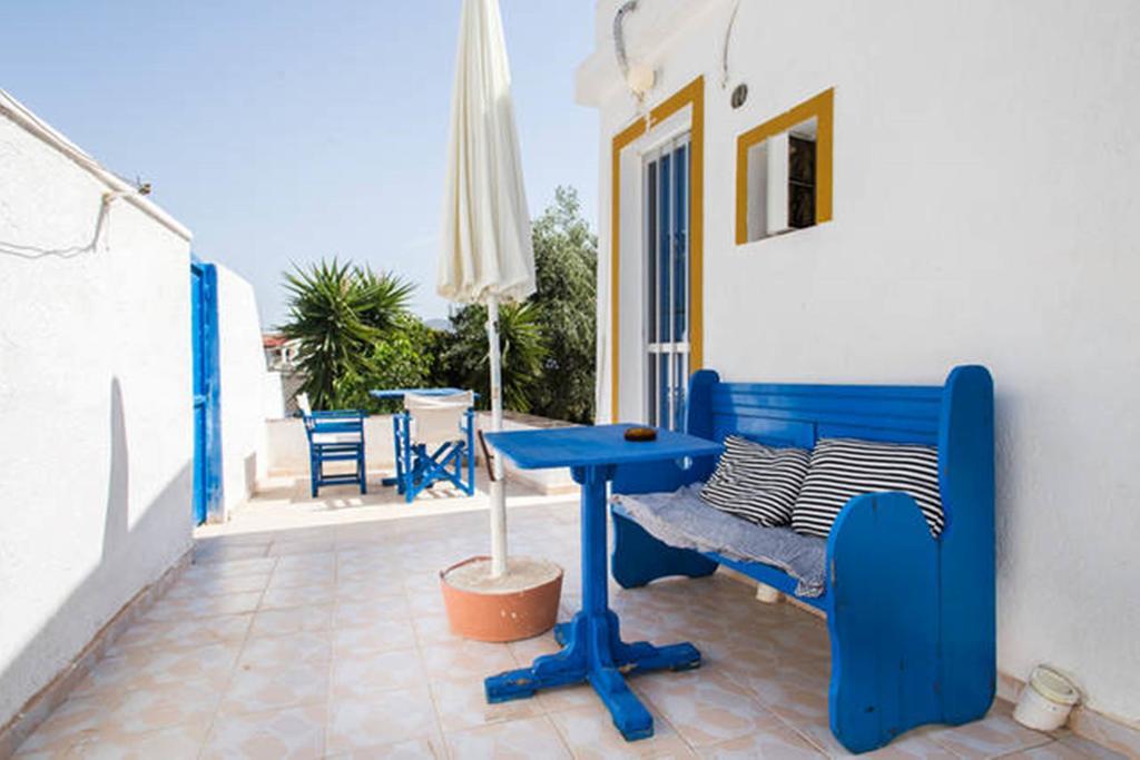 Wavedance Accommodation Salamís Exteriér fotografie