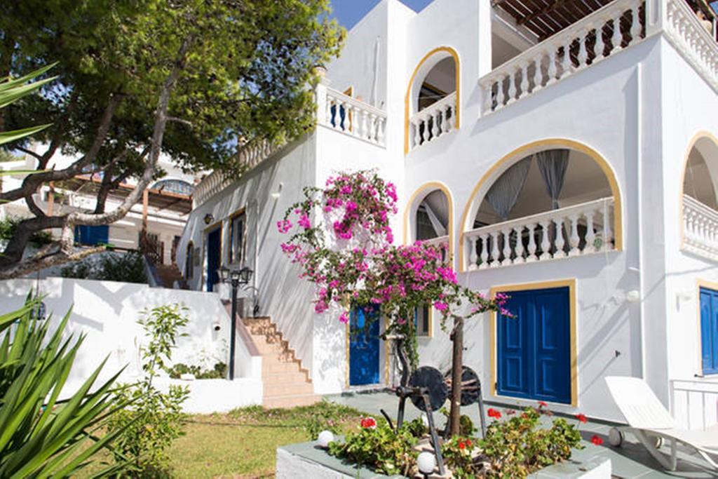 Wavedance Accommodation Salamís Exteriér fotografie